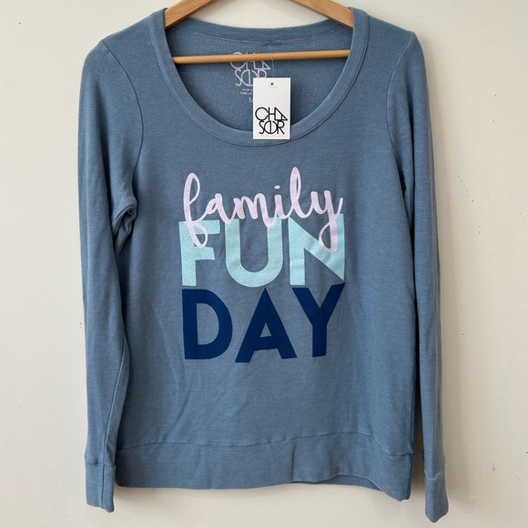 Chaser Sweater Womens Medium Blue Long Sleeves Tops Round Neck Family Fun Day - Picture 6 of 6